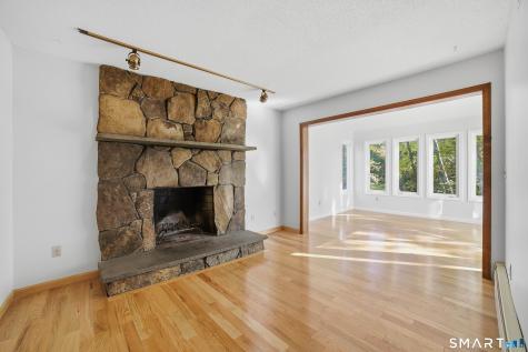 336 Oak Street East Hartford CT 06118
