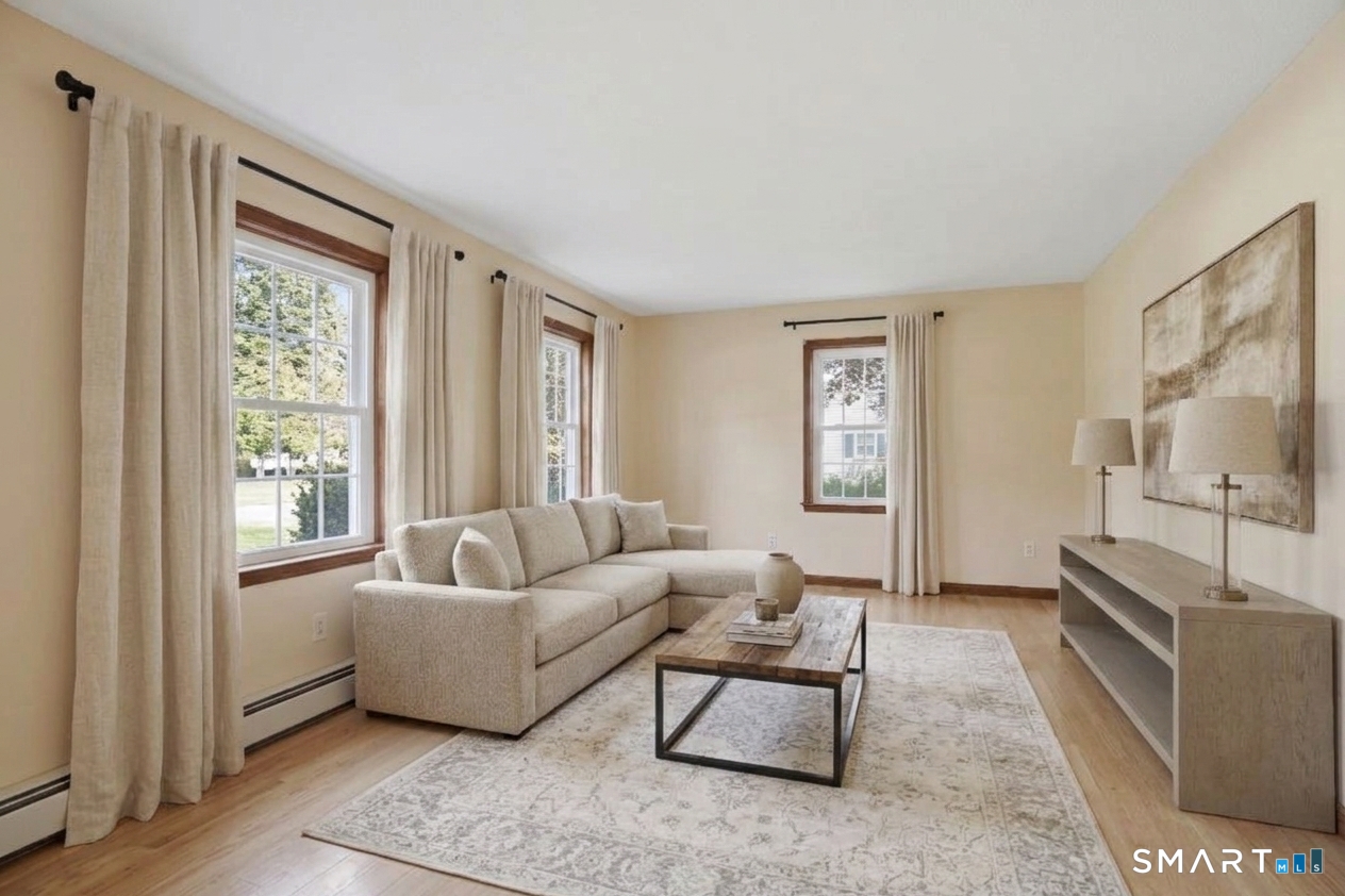 336 Oak Street East Hartford CT 06118