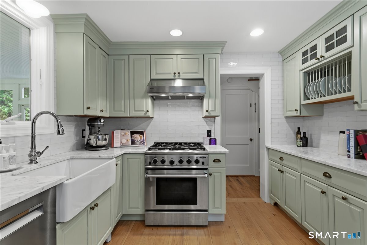 23 Cook Street Washington CT 06794