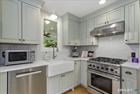 23 Cook Street Washington CT 06794