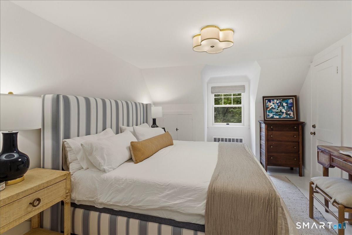 23 Cook Street Washington CT 06794