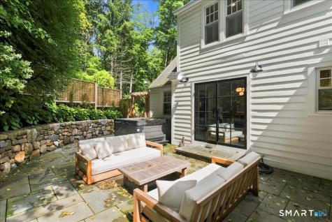 23 Cook Street Washington CT 06794