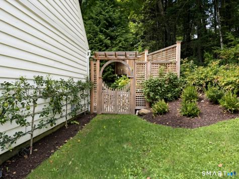 23 Cook Street Washington CT 06794