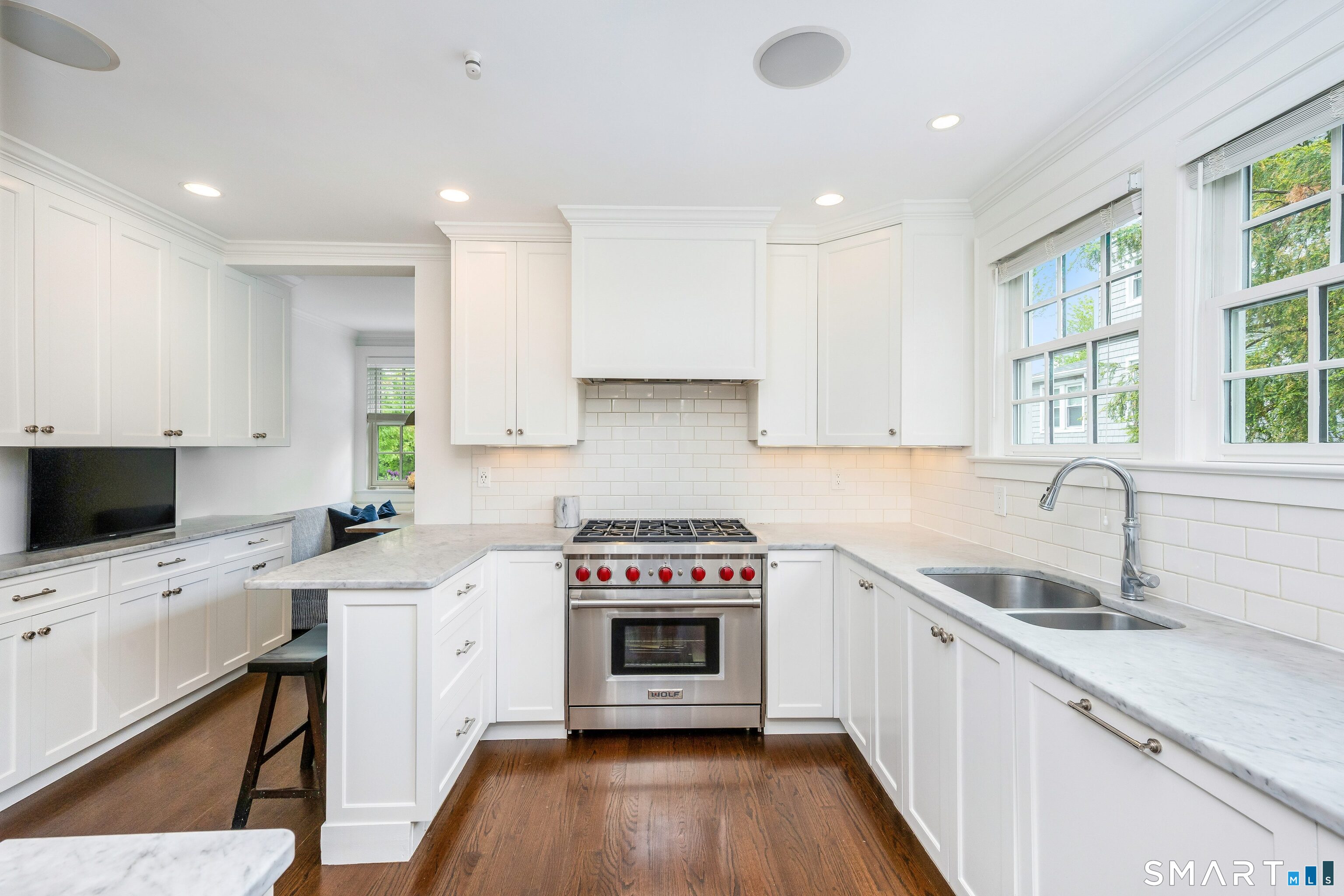229 West Avenue Darien CT 06820