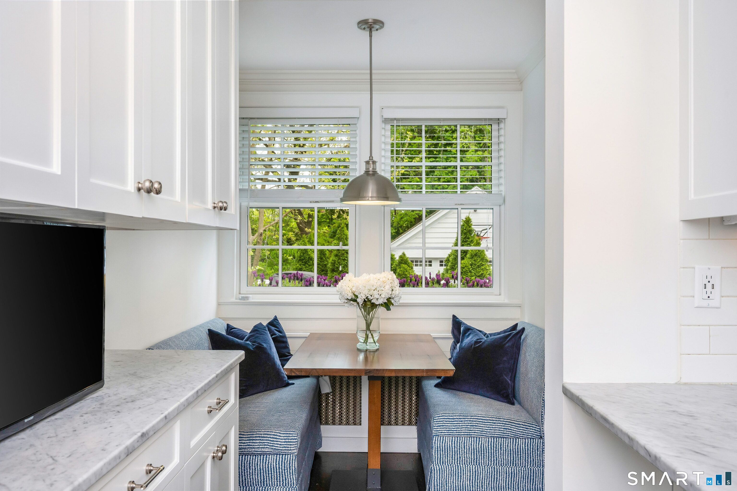 229 West Avenue Darien CT 06820