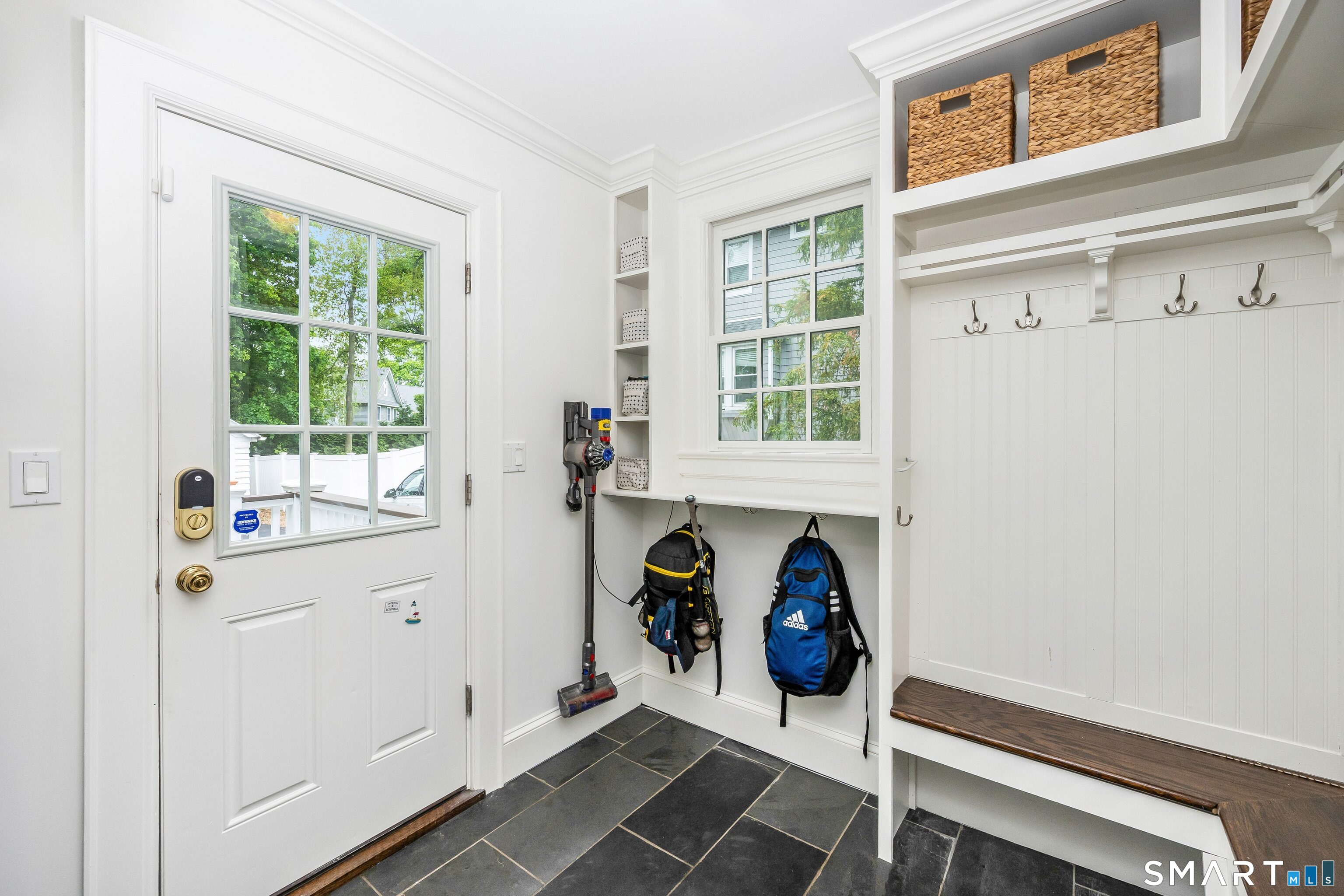 229 West Avenue Darien CT 06820