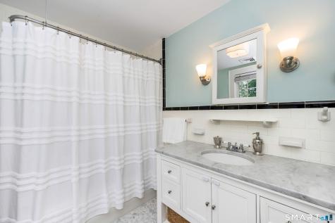 229 West Avenue Darien CT 06820