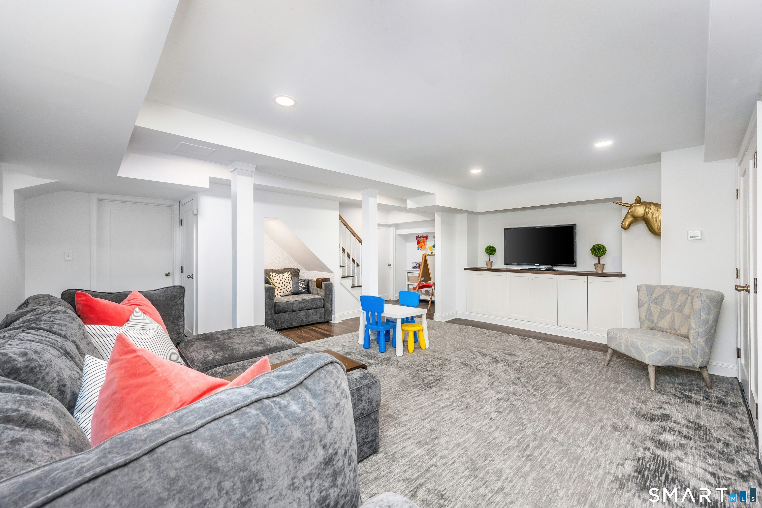 229 West Avenue Darien CT 06820