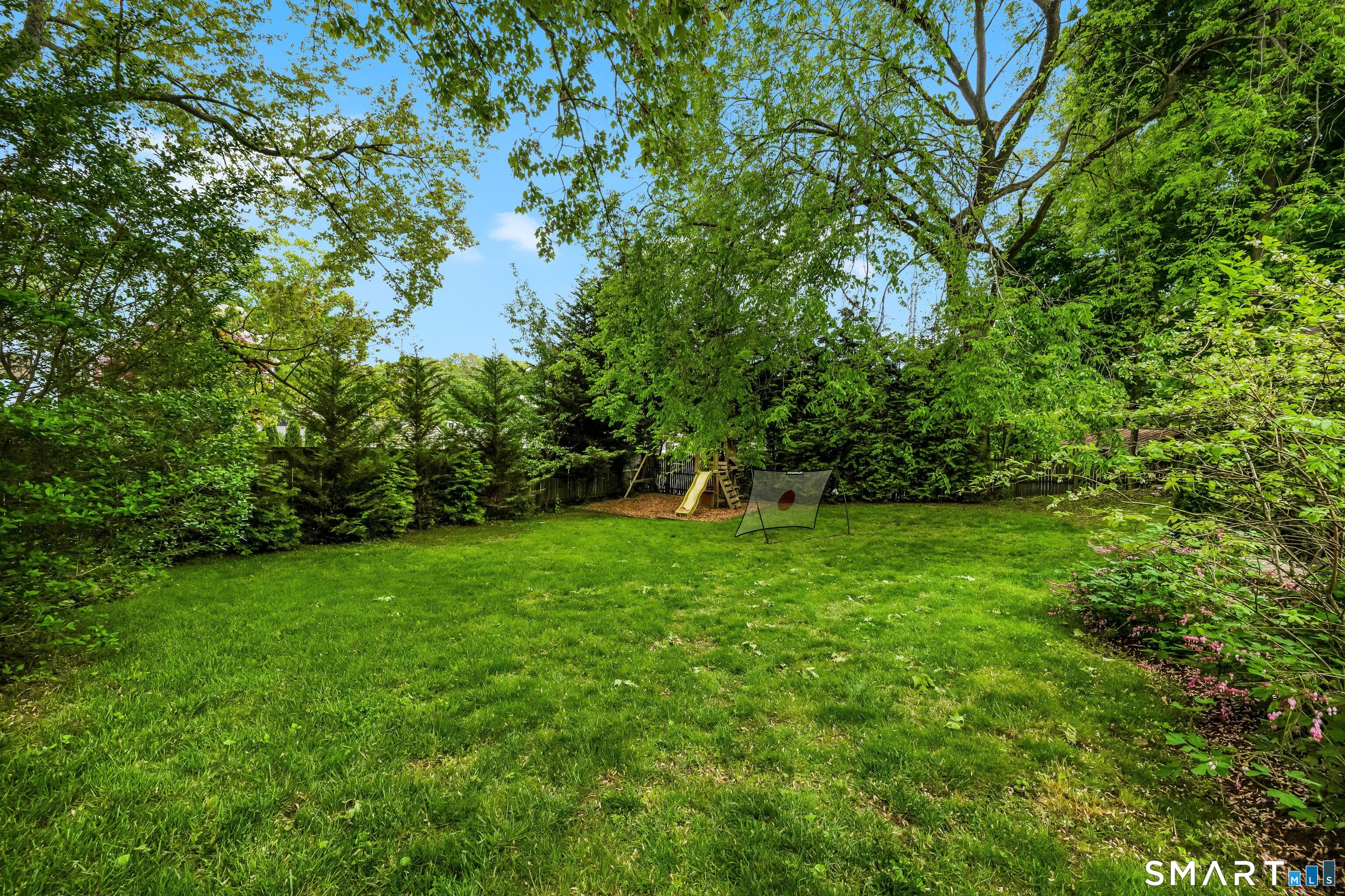 229 West Avenue Darien CT 06820