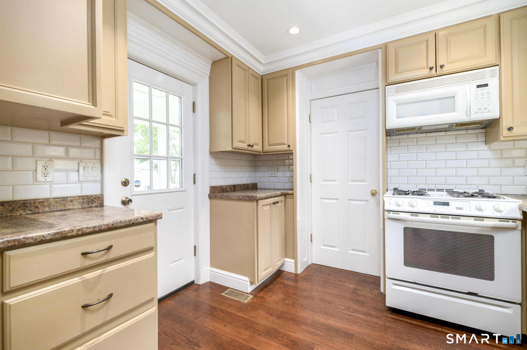 28 Sutton West Drive Stamford CT 06906