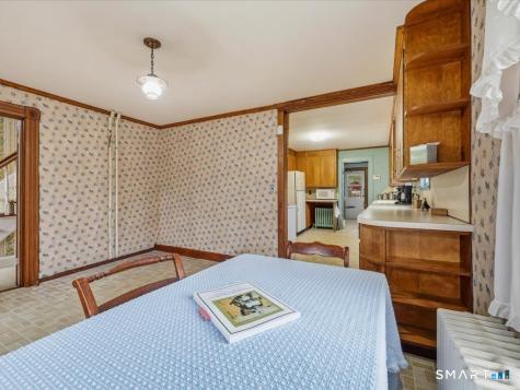 171 Bartlett Street Portland CT 06480