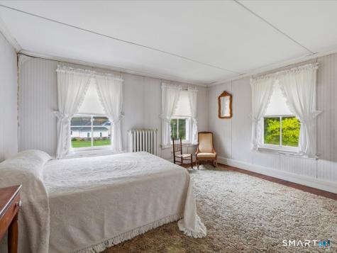 171 Bartlett Street Portland CT 06480