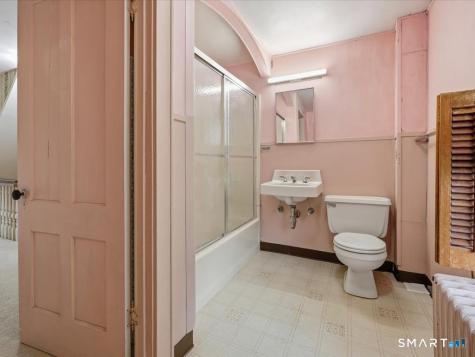 171 Bartlett Street Portland CT 06480