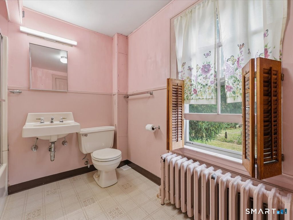 171 Bartlett Street Portland CT 06480