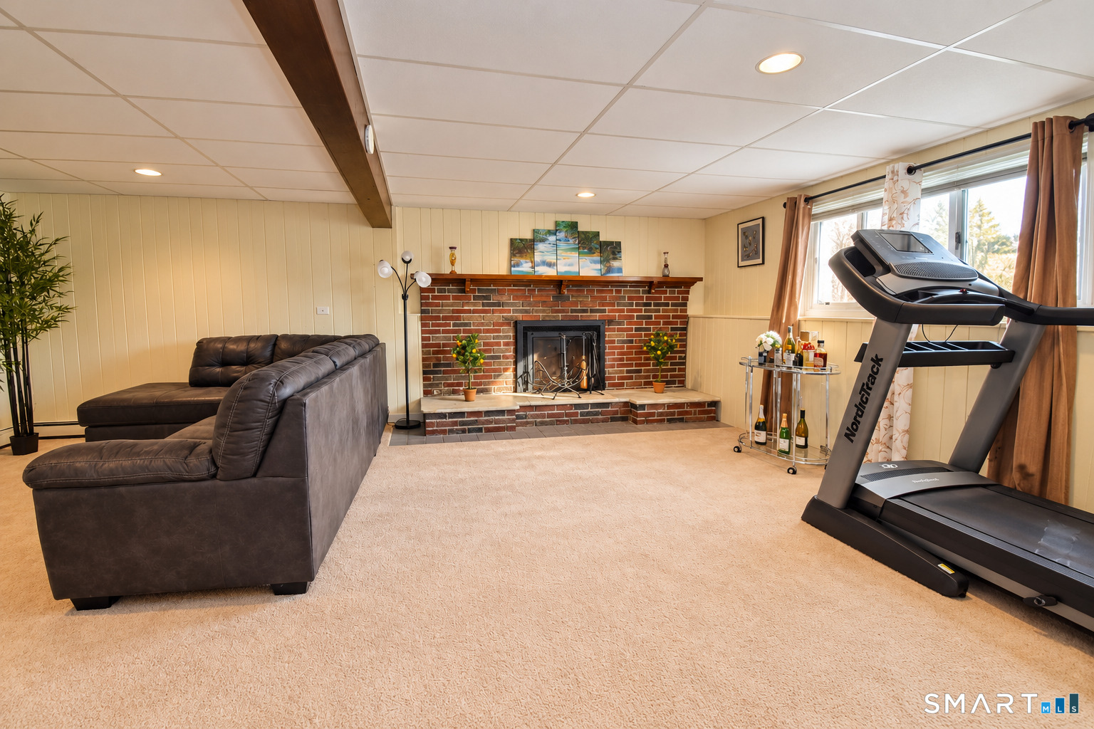 47 Greenfield Avenue Waterbury CT 06708