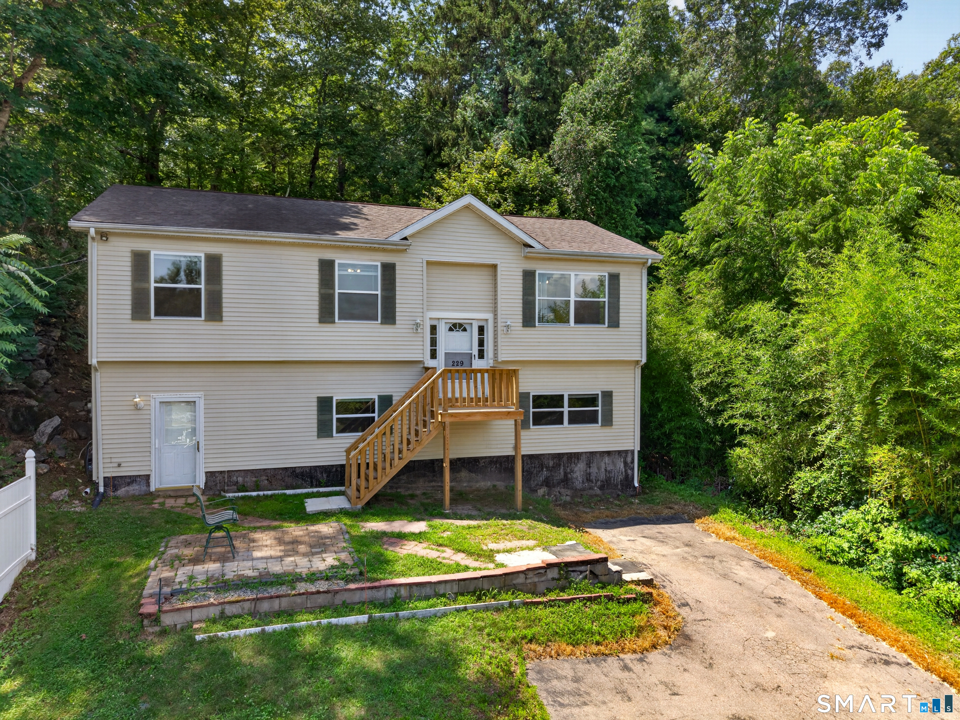 229 Palmer St Extension Norwich CT 06360