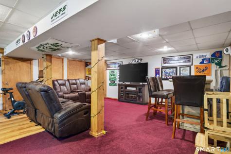 4 Palmer Road North Haven CT 06473