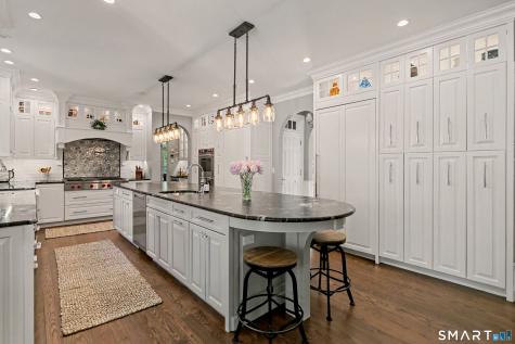 35 Cherry Gate Lane Trumbull CT 06611