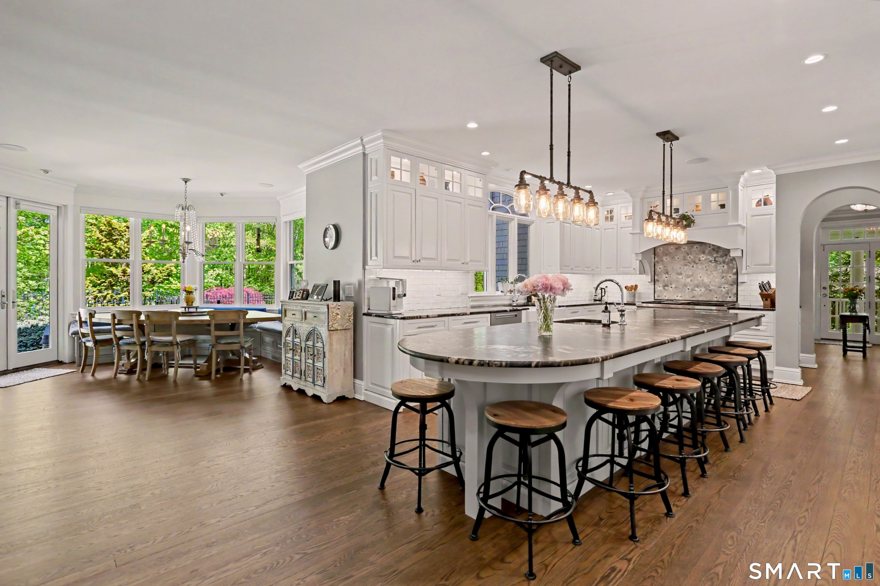 35 Cherry Gate Lane Trumbull CT 06611