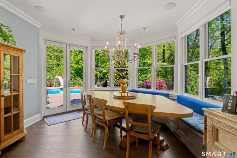 35 Cherry Gate Lane Trumbull CT 06611