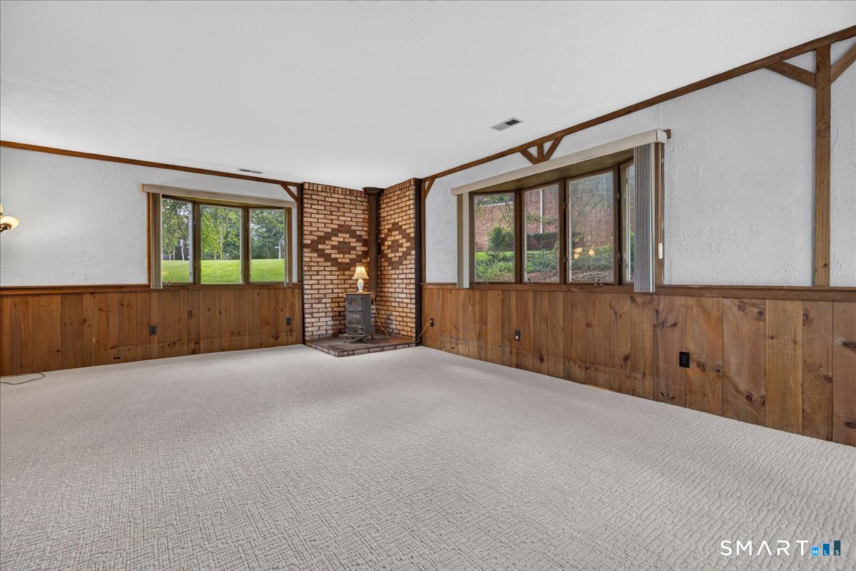 22 Robinwood Road Hamden CT 06517