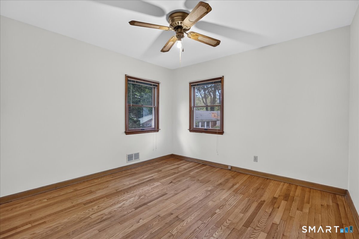 22 Robinwood Road Hamden CT 06517