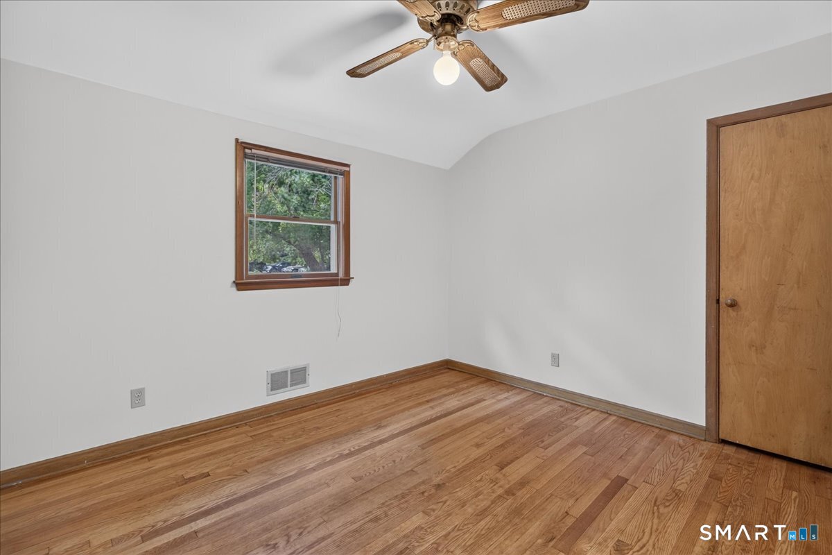 22 Robinwood Road Hamden CT 06517
