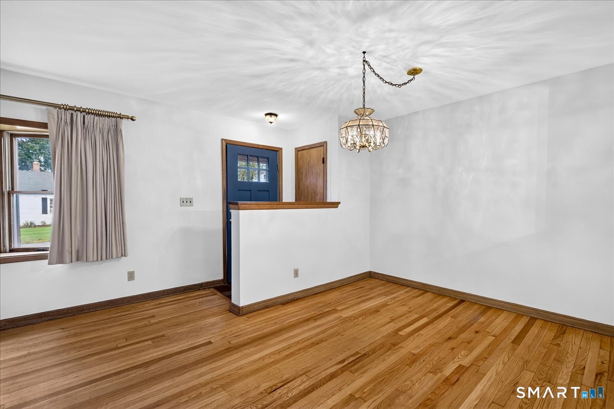 22 Robinwood Road Hamden CT 06517