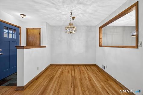 22 Robinwood Road Hamden CT 06517