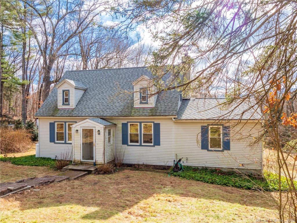 13 Hoyt Road Bethel CT 06801