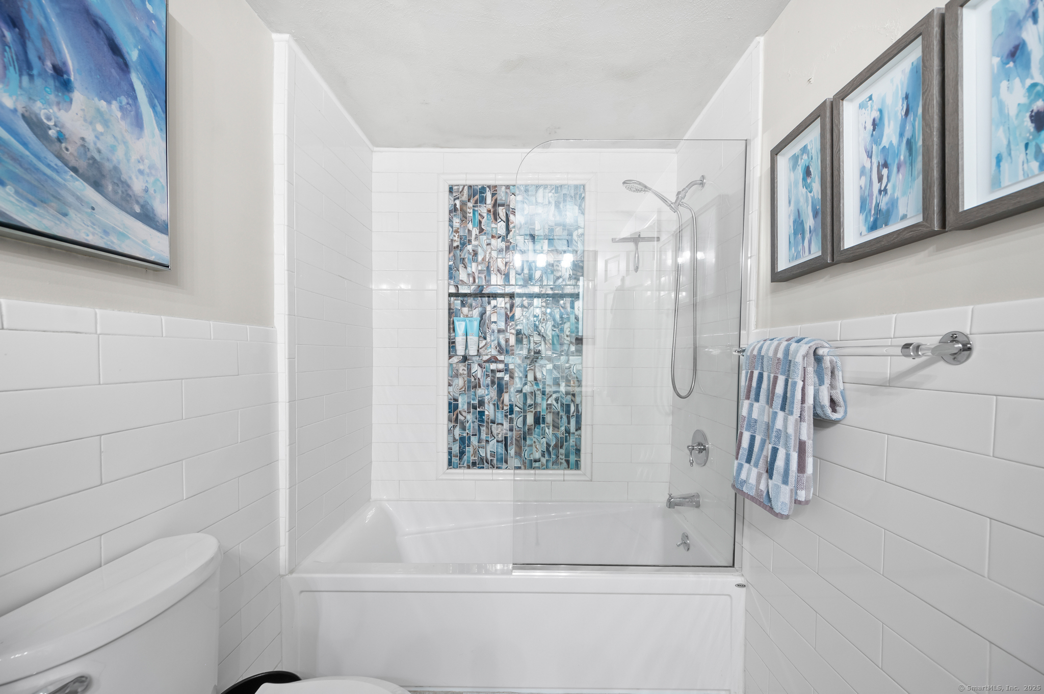 558 Spring Street Manchester CT 06040