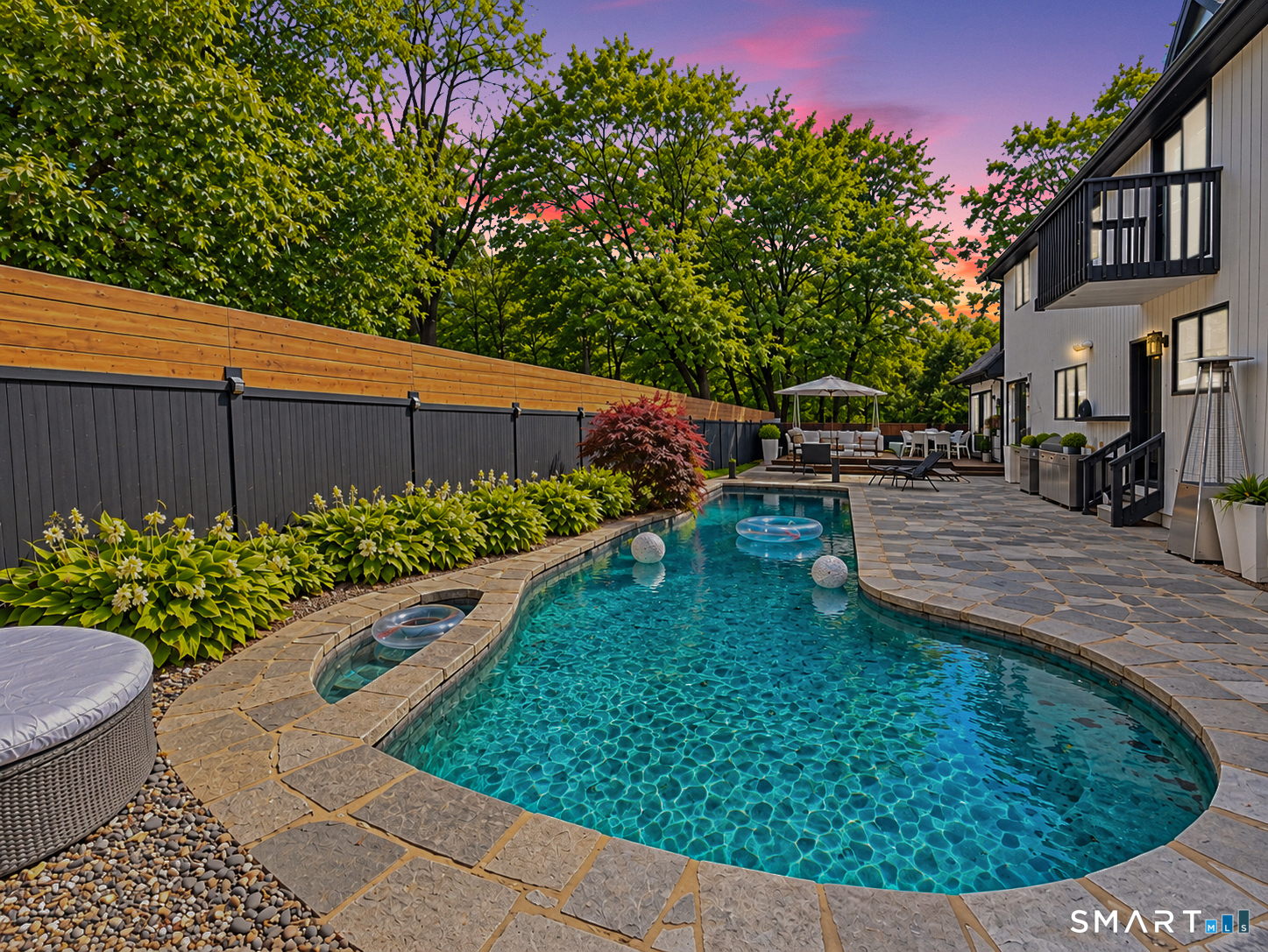 68 Revonah Circle Stamford CT 06905