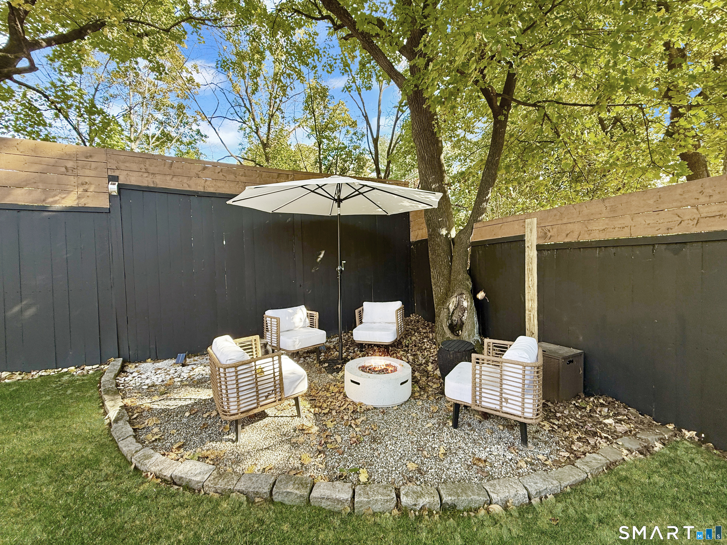 68 Revonah Circle Stamford CT 06905