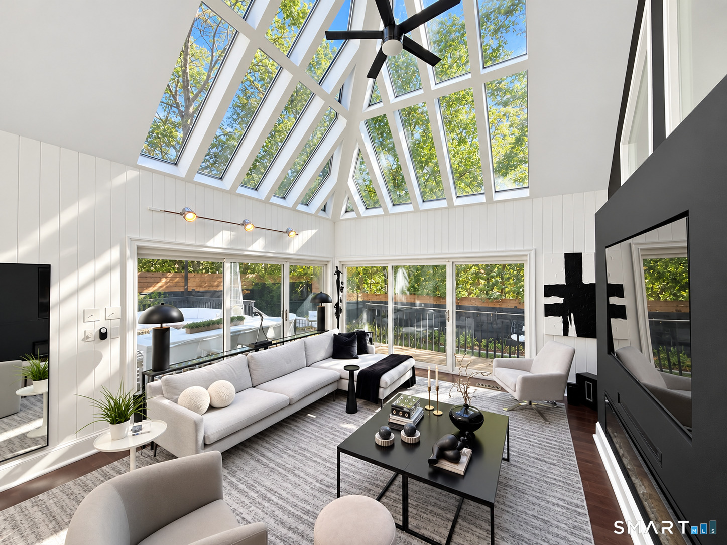 68 Revonah Circle Stamford CT 06905