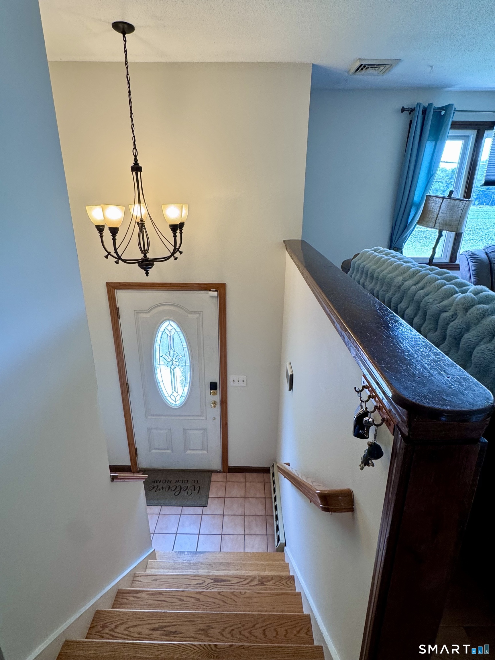 24 Middle Road Enfield CT 06082