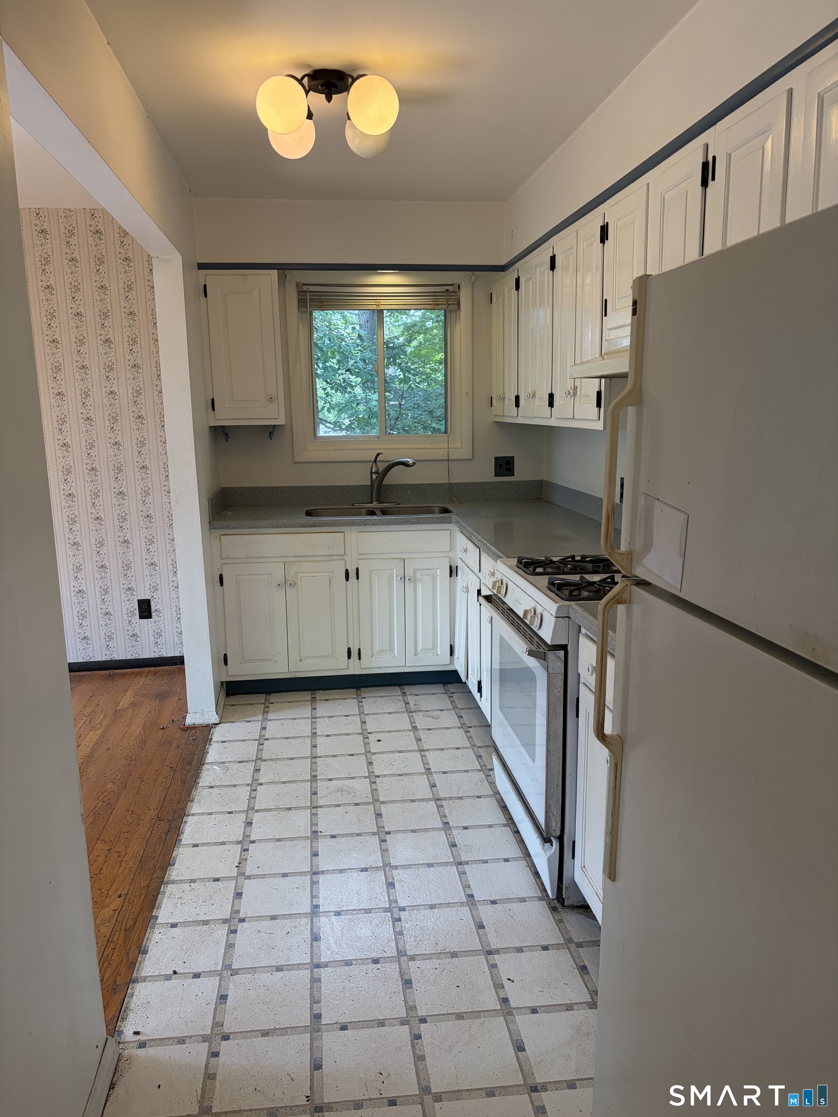 8 Terrace Drive Sherman CT 06784