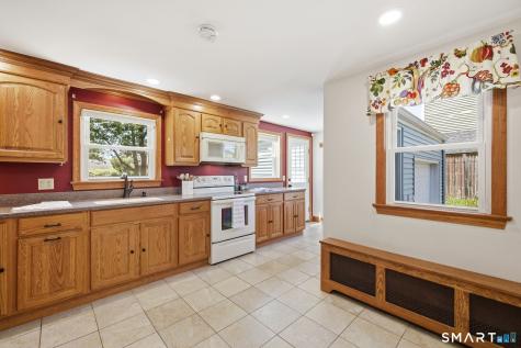 130 Broad Street Manchester CT 06042