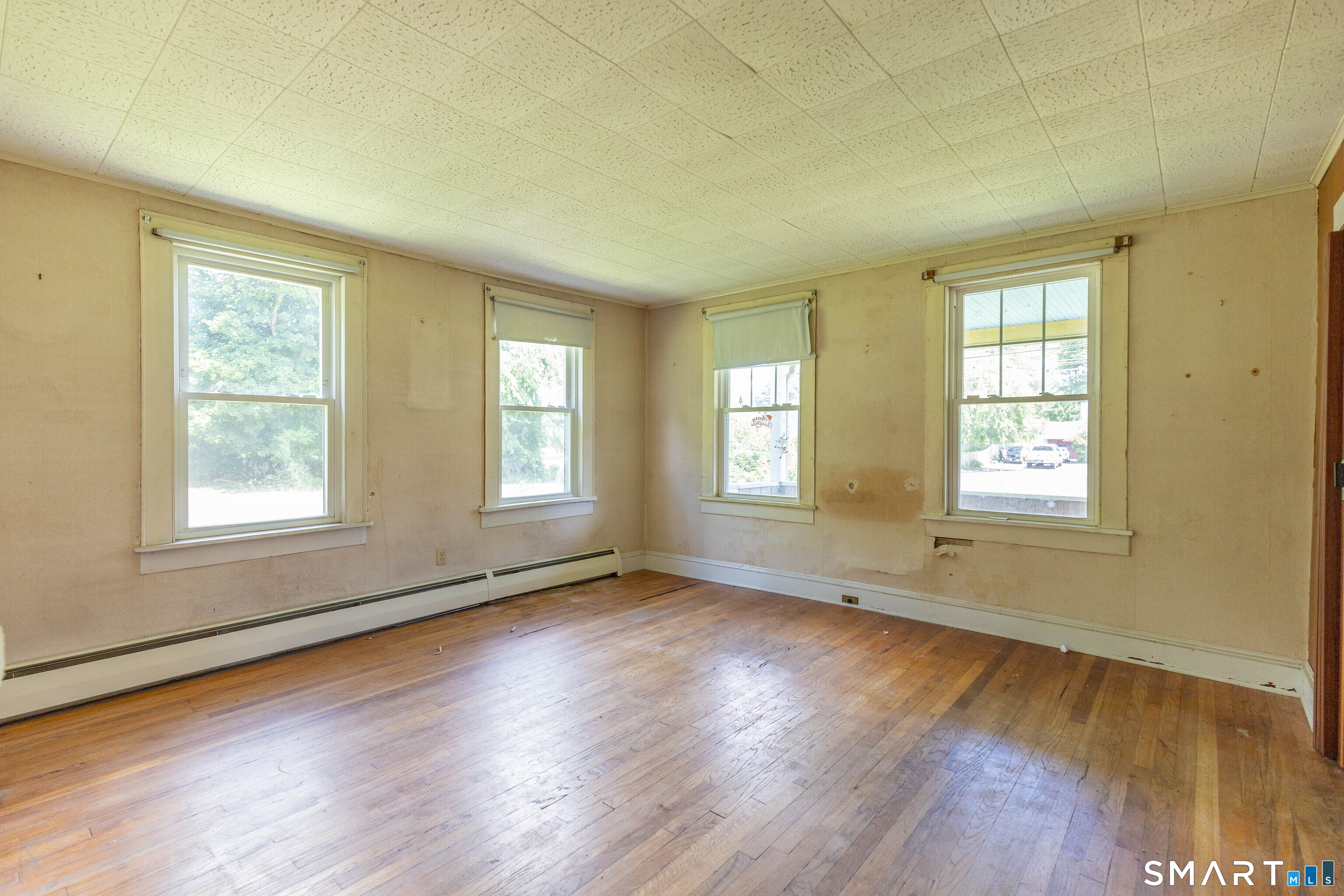 386 Parker Street Manchester CT 06042