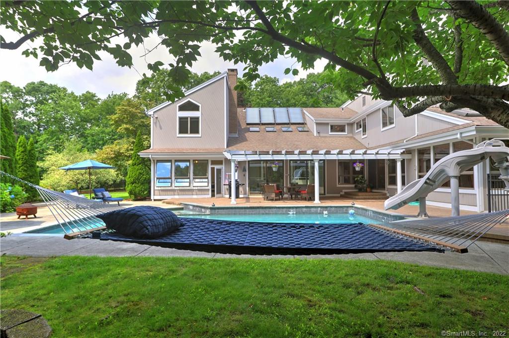 28 Strawberry Lane Shelton CT 06484