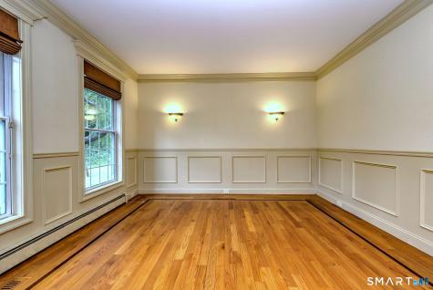 957 West River Street Milford CT 06461