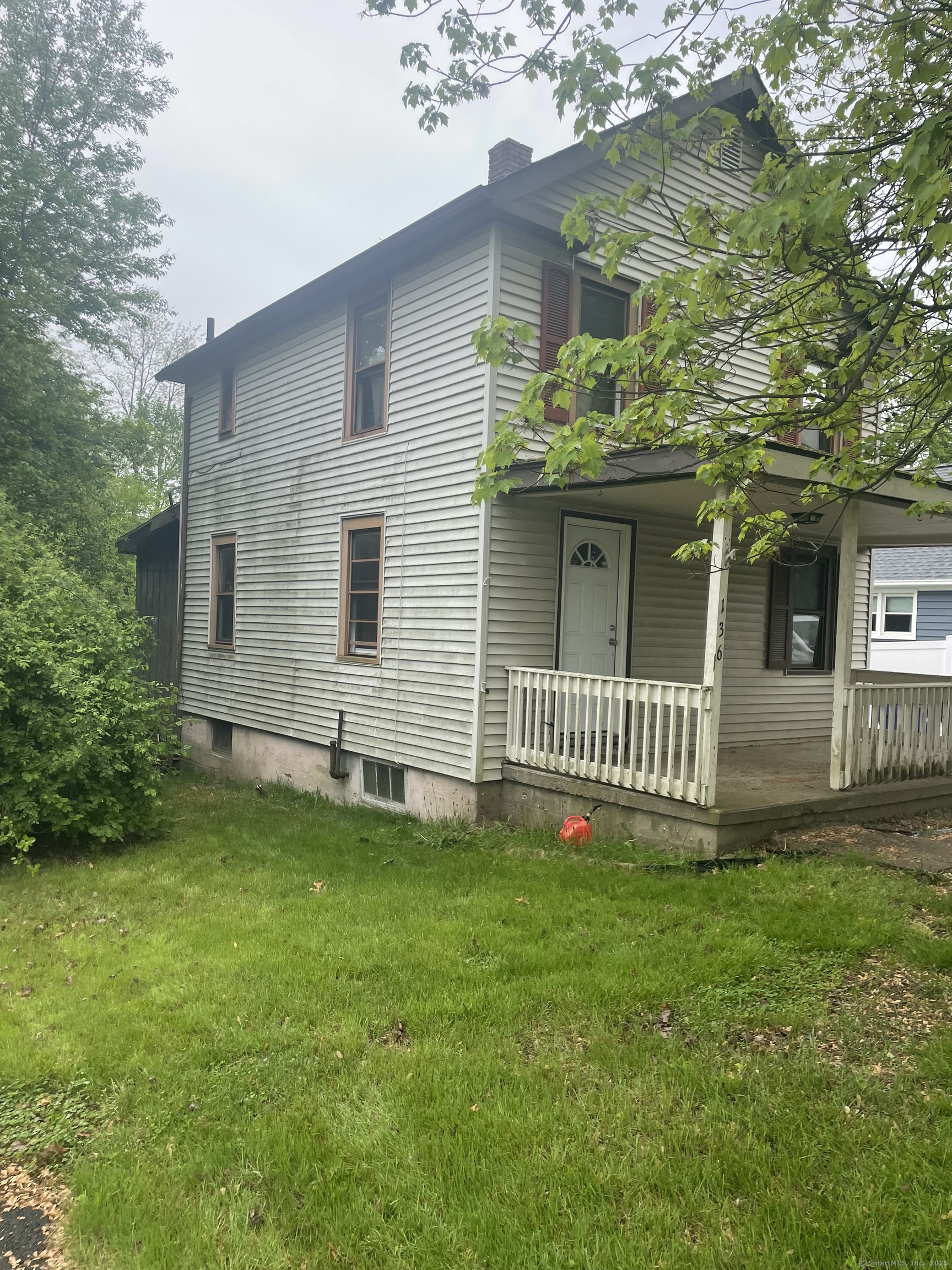 136 South Center Street Windsor Locks CT 06096