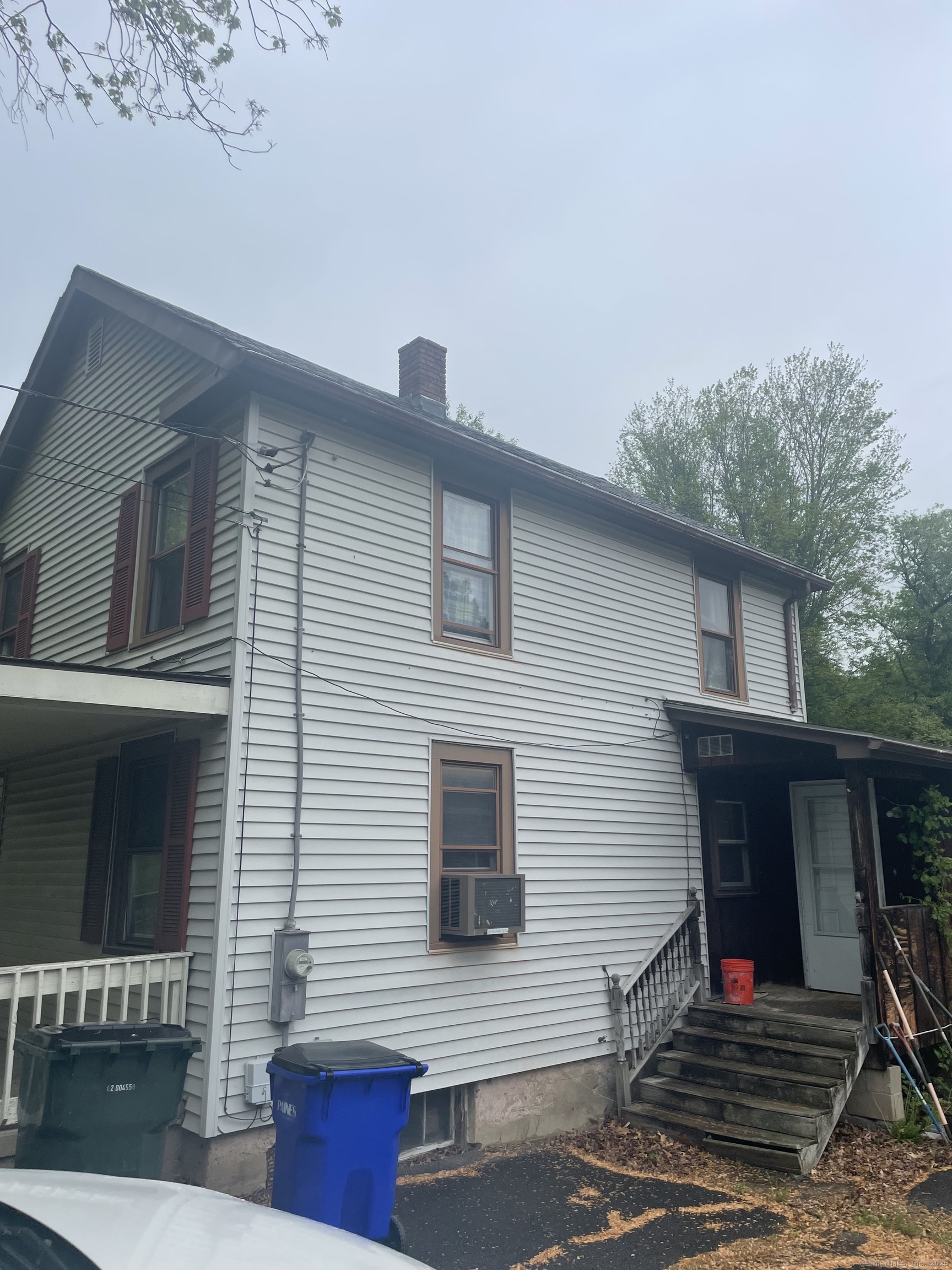 136 South Center Street Windsor Locks CT 06096