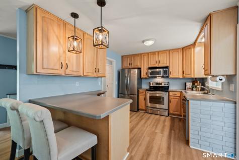 155 Crestridge Drive Vernon CT 06066