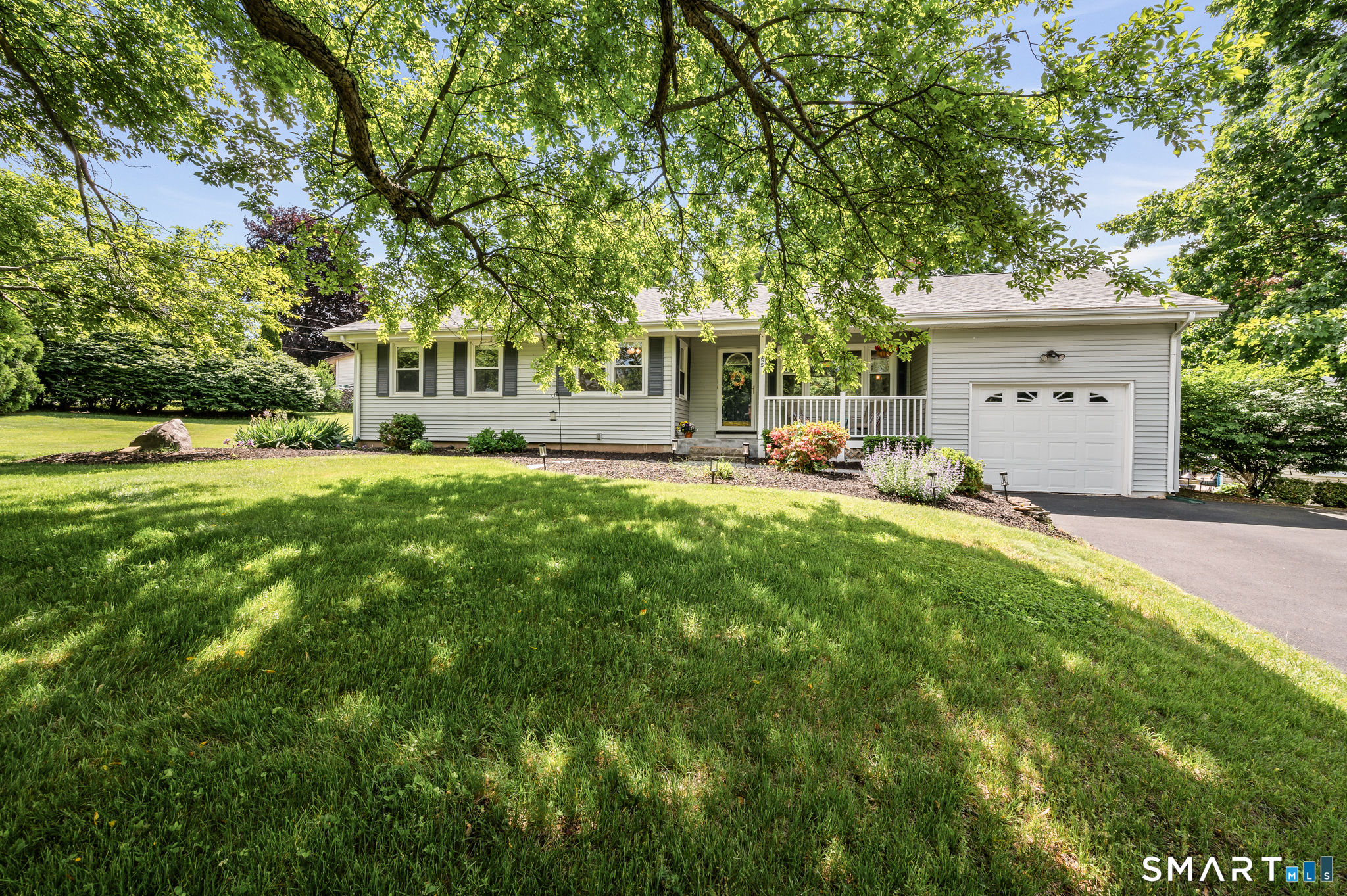 155 Crestridge Drive Vernon CT 06066