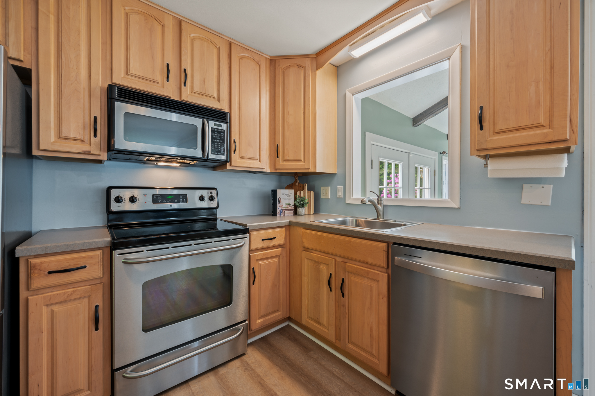 155 Crestridge Drive Vernon CT 06066