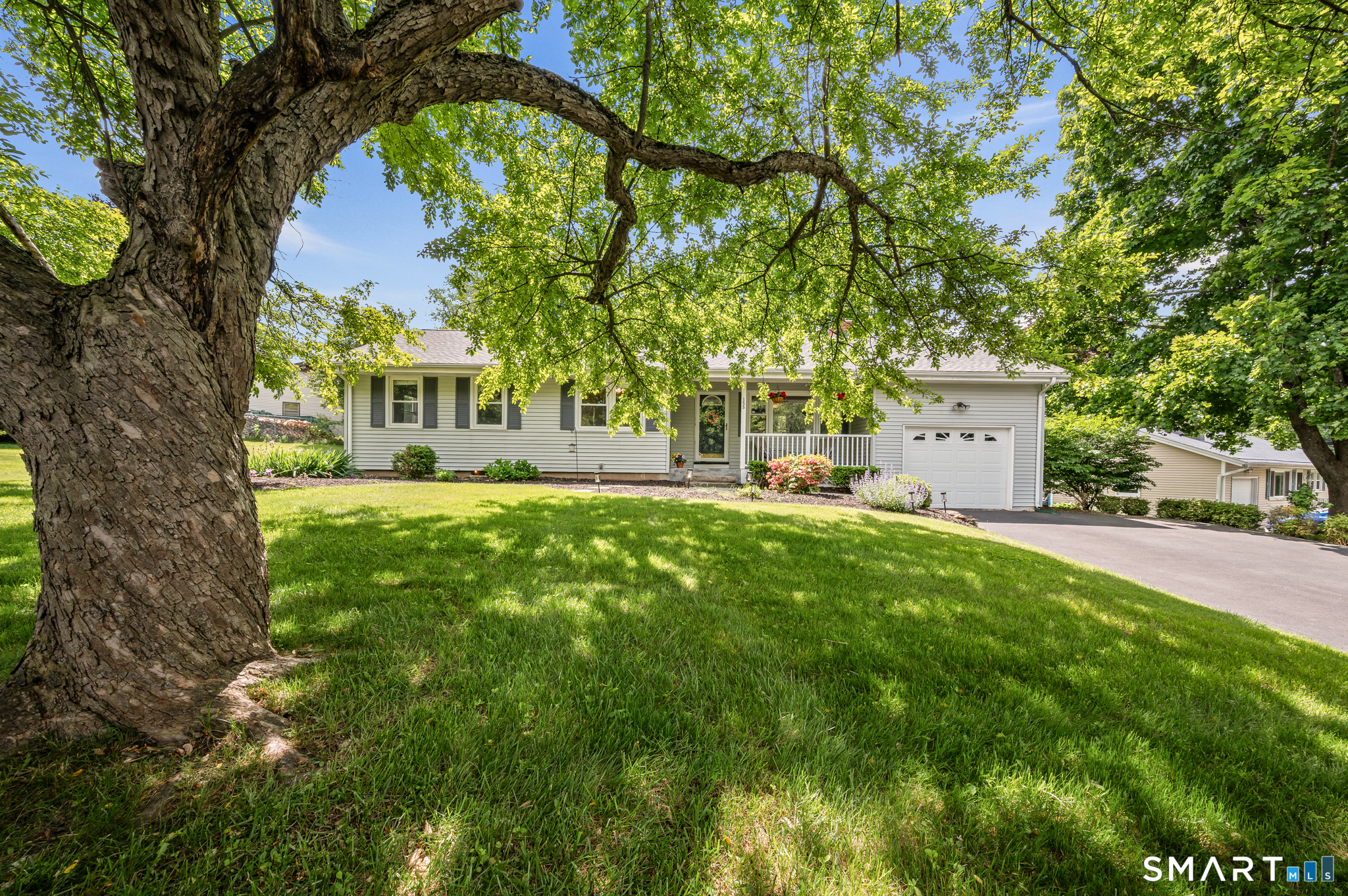 155 Crestridge Drive Vernon CT 06066