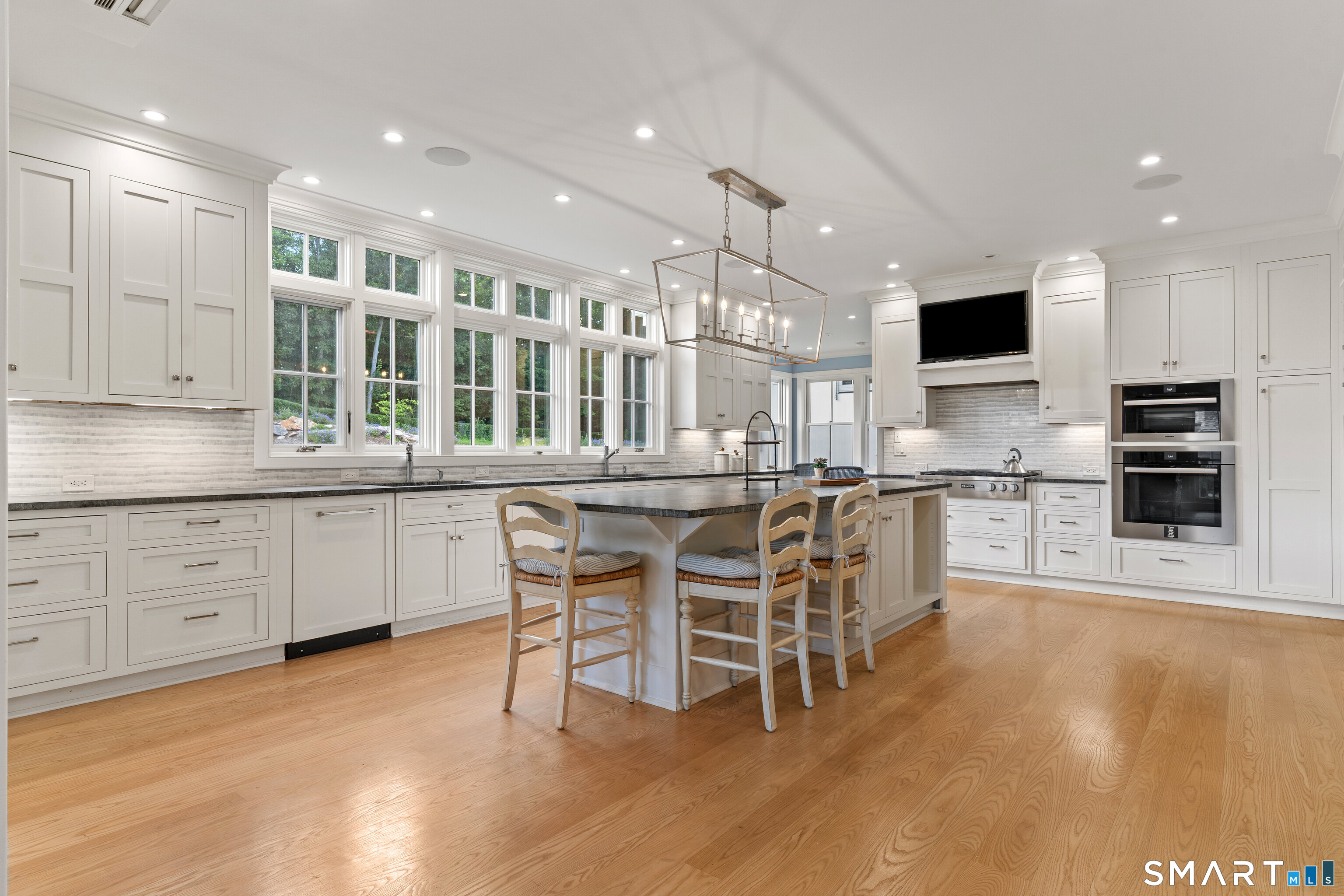 244 Pine Orchard Road Branford CT 06405