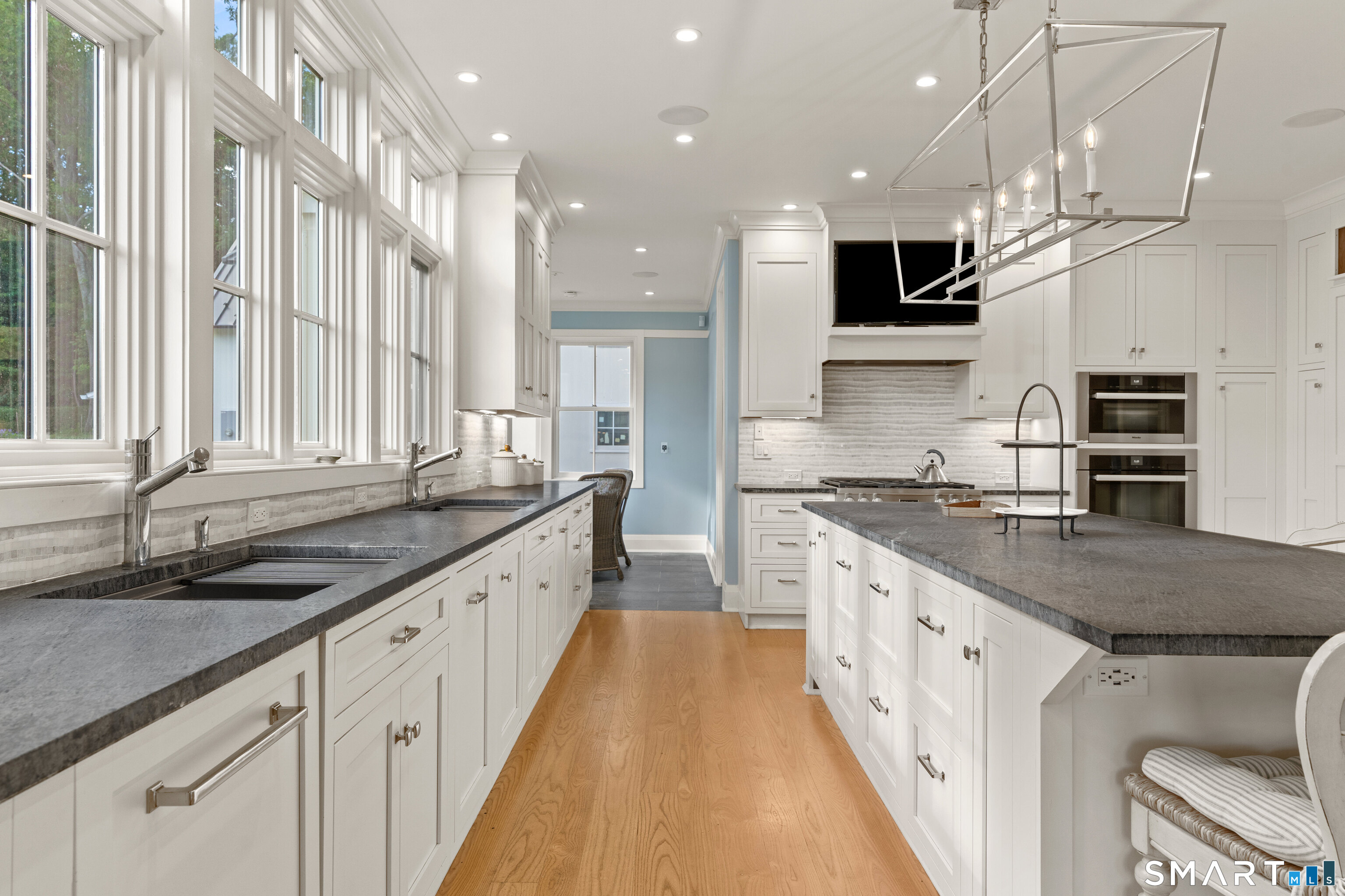 244 Pine Orchard Road Branford CT 06405