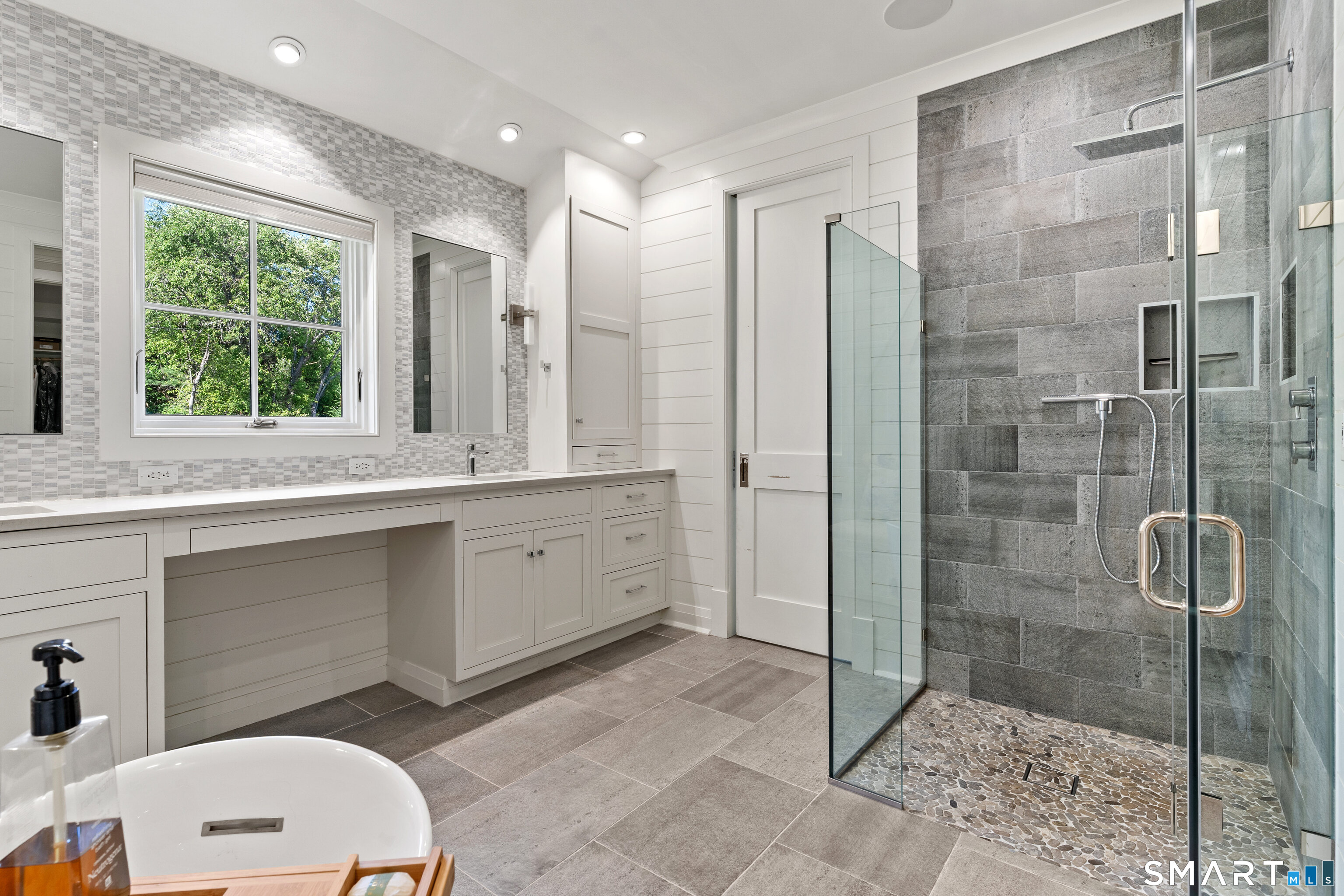 244 Pine Orchard Road Branford CT 06405