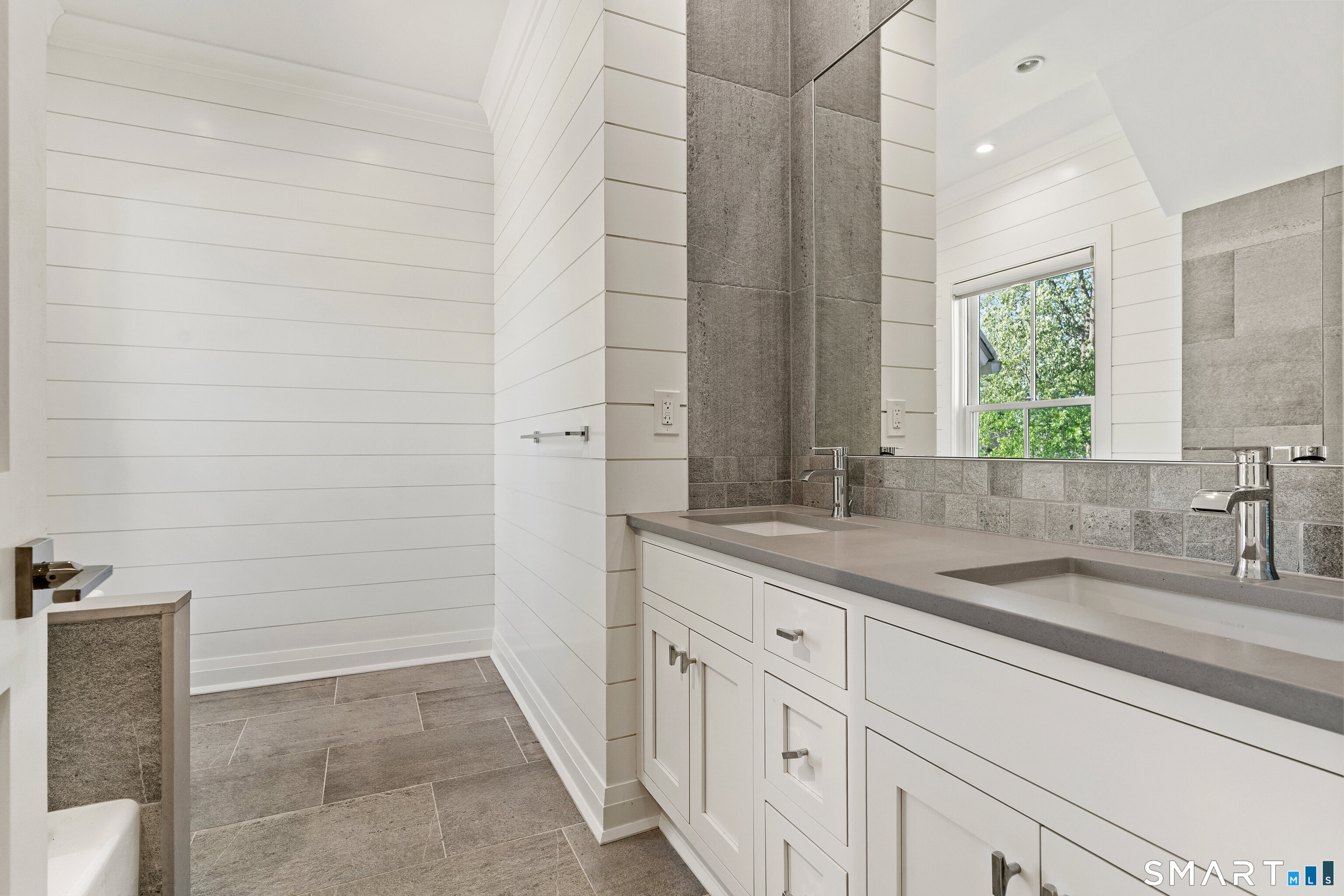 244 Pine Orchard Road Branford CT 06405